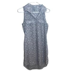 H&M sleeveless button down dress